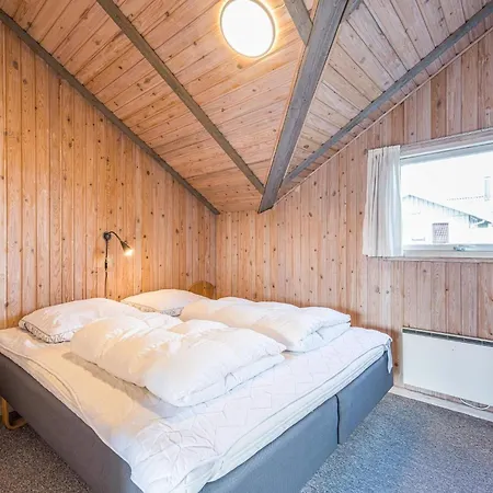 Seaside Bliss In Houstrup-by Traum