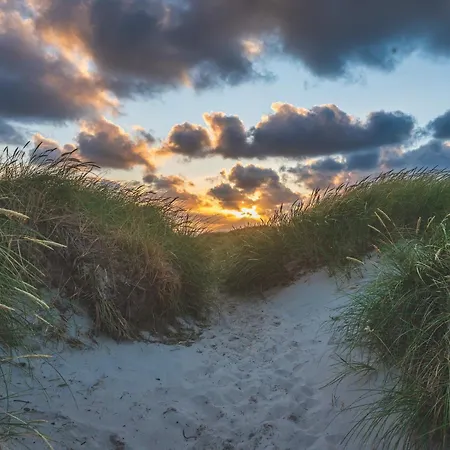 Seaside Bliss In Houstrup-by Traum 度假居 *