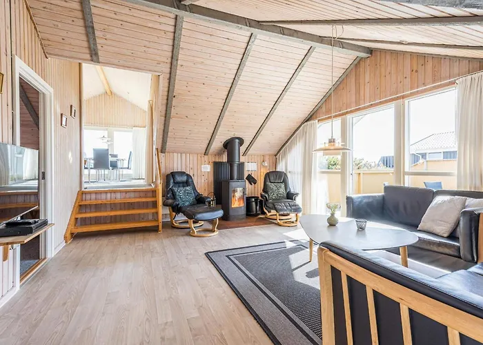 Seaside Bliss In Houstrup-by Traum Bjerregård