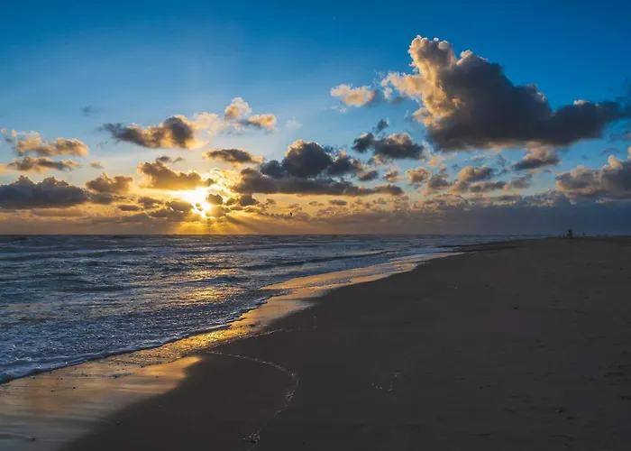 Seaside Bliss In Houstrup-by Traum 度假居 *